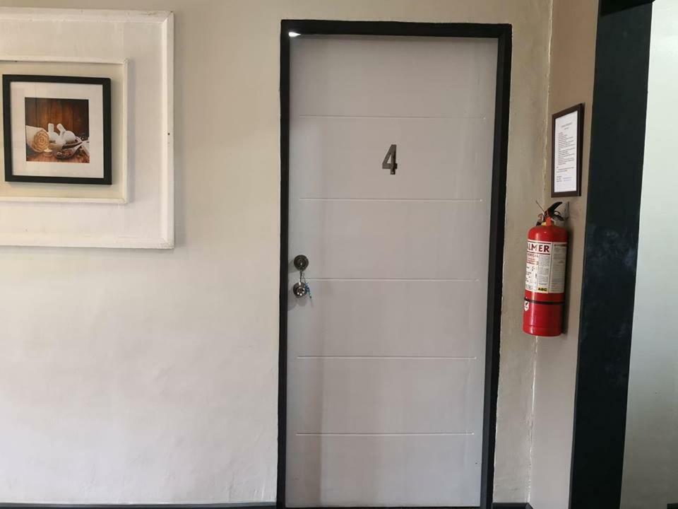 Anabelle Residence Dumaguete City Екстериор снимка
