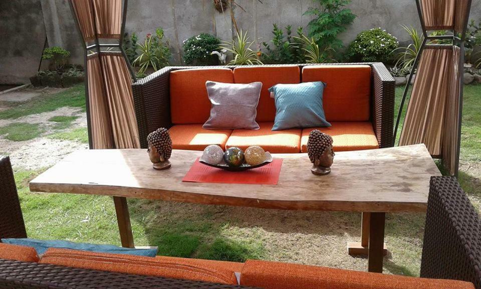 Anabelle Residence Dumaguete City Екстериор снимка